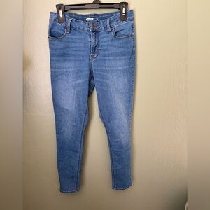 Old Navy Women’s Size 6 Super Skinny Ankle Mid-Rise Blue Denim Jeans